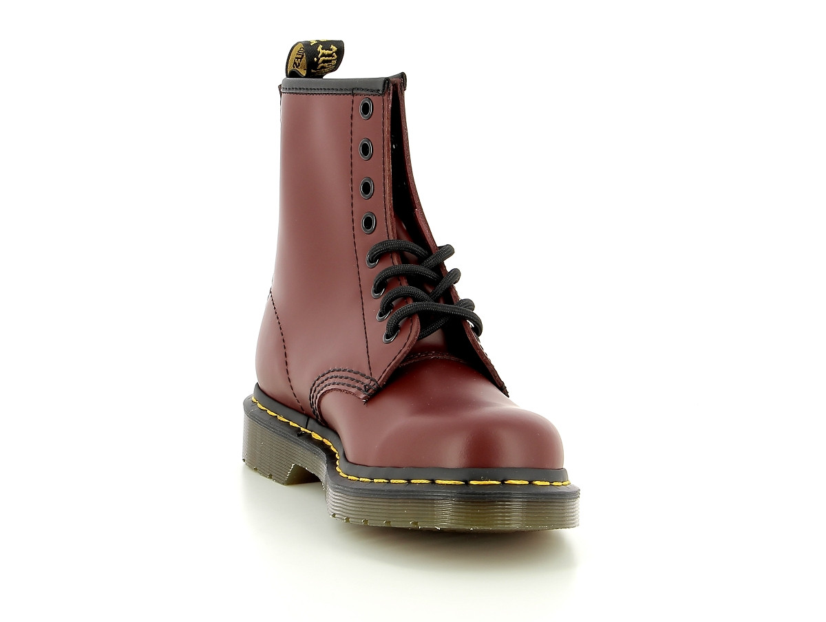 Dr martens clearance smooth bordeaux